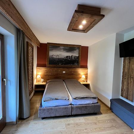 Garni Eden Bed And Breakfast Soraga Exterior photo